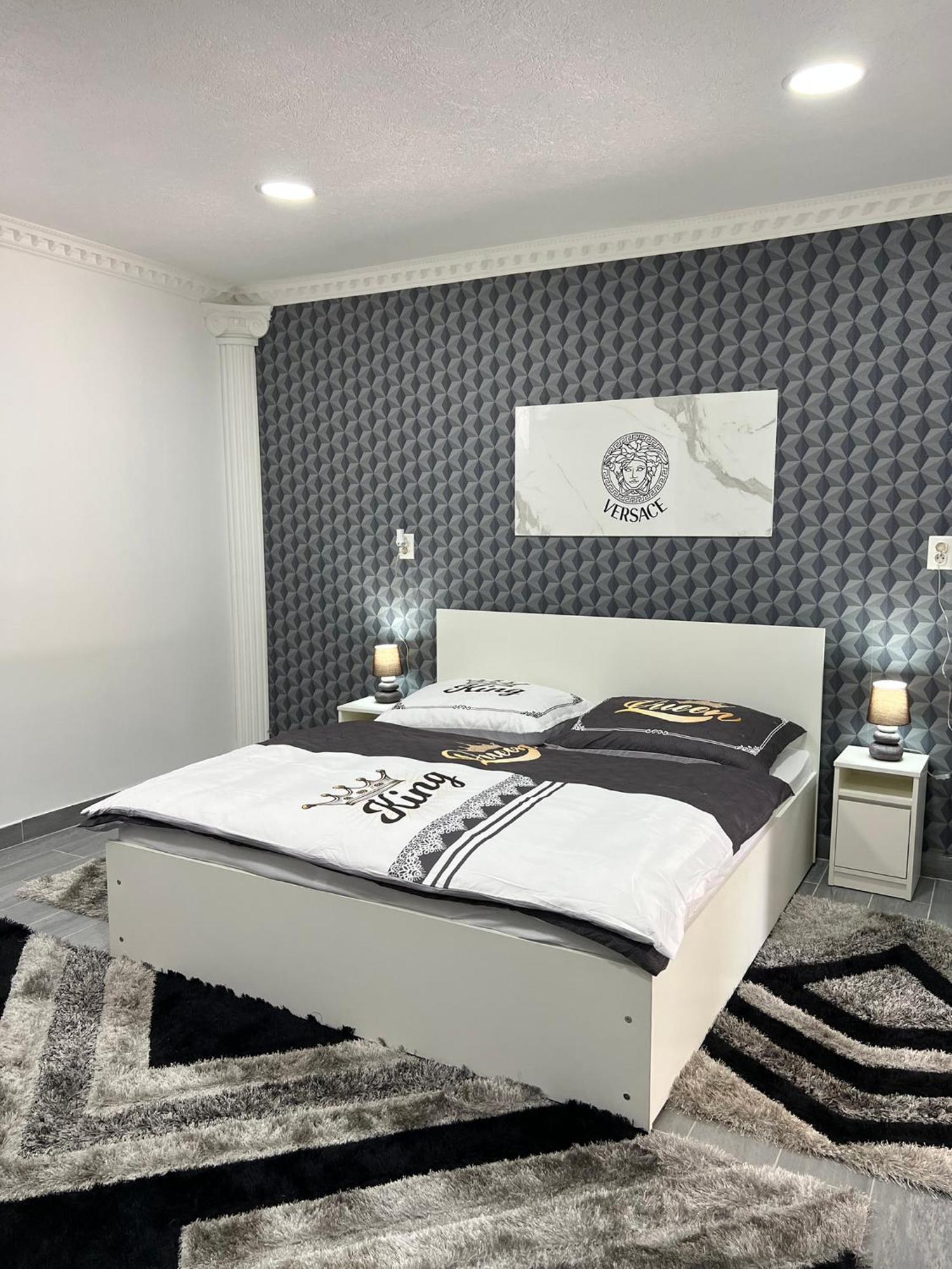 Adel Apartman Kisujszallas Exterior foto